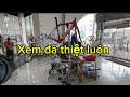 Xem hết trong tiệm luôn cho đã!