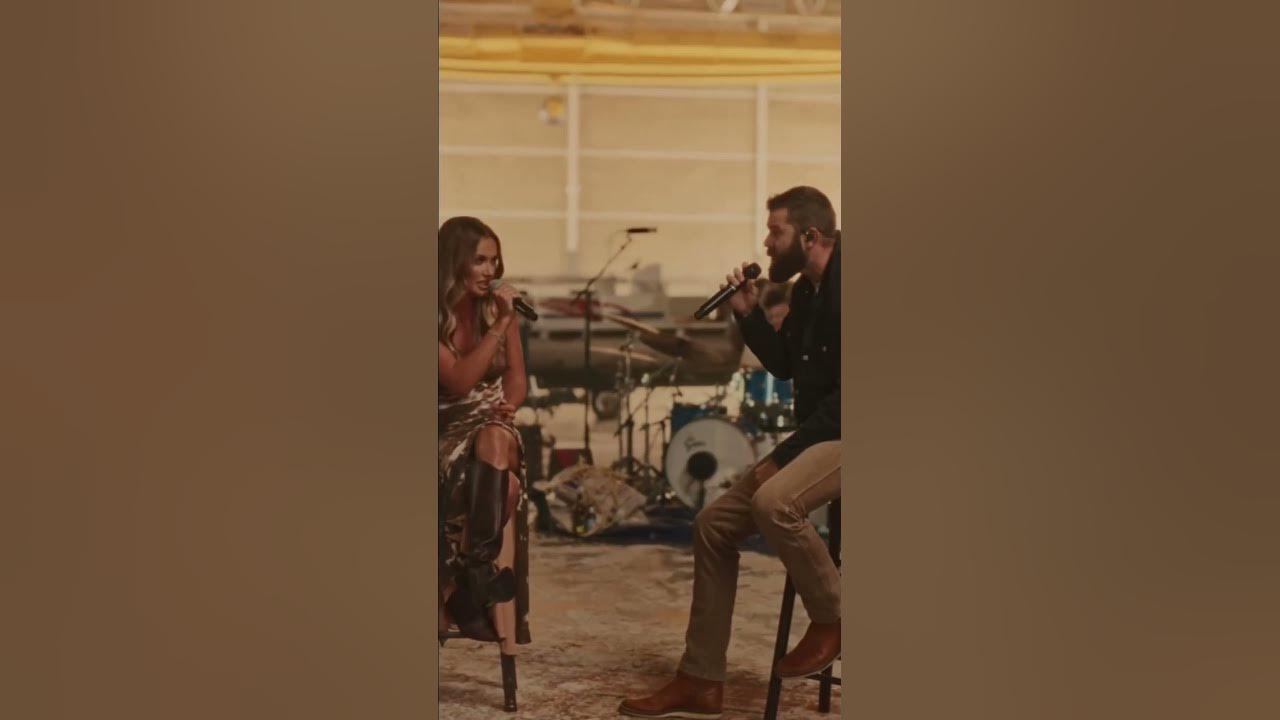 Here's a look at #MessWithMissingYou with one of my first friends in Nashville @CarlyPearceOfficial