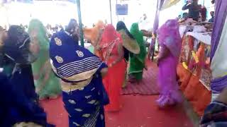 Durvesh shastri भजन राधा गोरी है पर लगे ठुमके