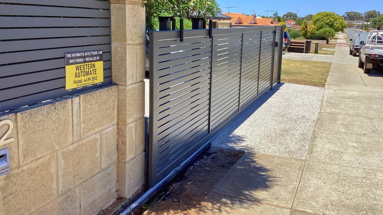 8.5m Sliding Gate with Galvanised Steel Frame | Coastal Embleton Design – Lake Coogee