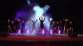 Cosmo Dance Lady style