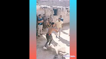 راقص علي مهرجان اصحابي اخصامي 