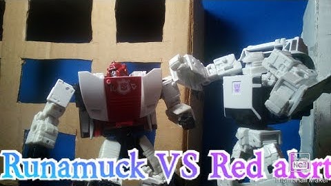 Transformers Earthrise: Red Alert VS Runamuck | Part 1 of 2 | (stop motion)