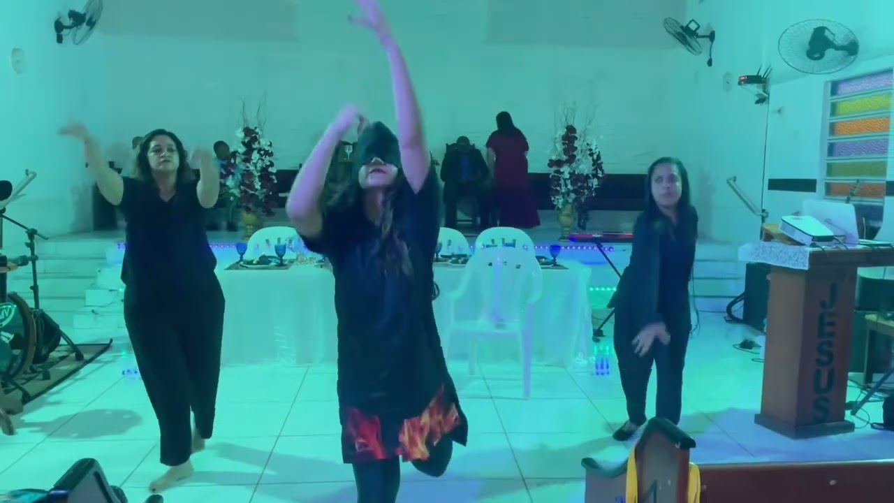 A Mesa Eli Soares Coreografia- Ministério Shalom