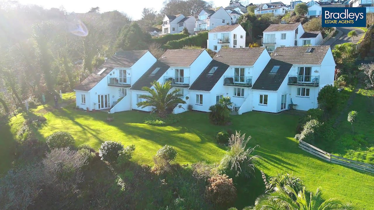 PROPERTY FOR SALE 6 Godrevy Court, Carbis Bay Bradleys Estate