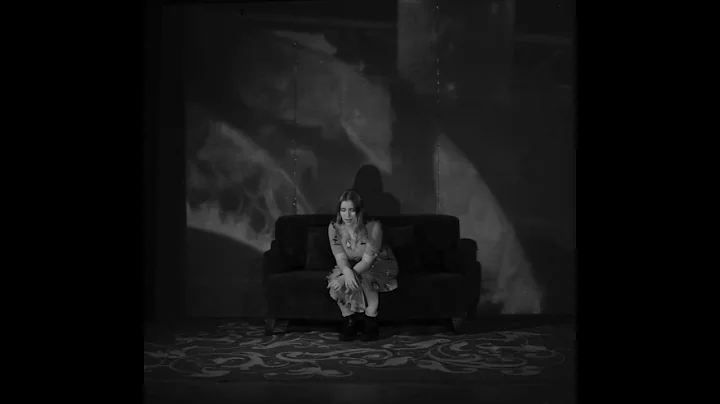 Leah Dunn - Hotel (Official Video)