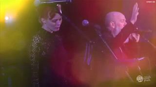 ASHES TO ASHES - David Bowie tribute by Michael Stipe & Karen Elson