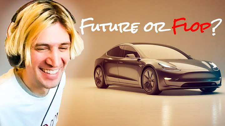 xQc Reacts to The First Tesla Robotaxi Ride