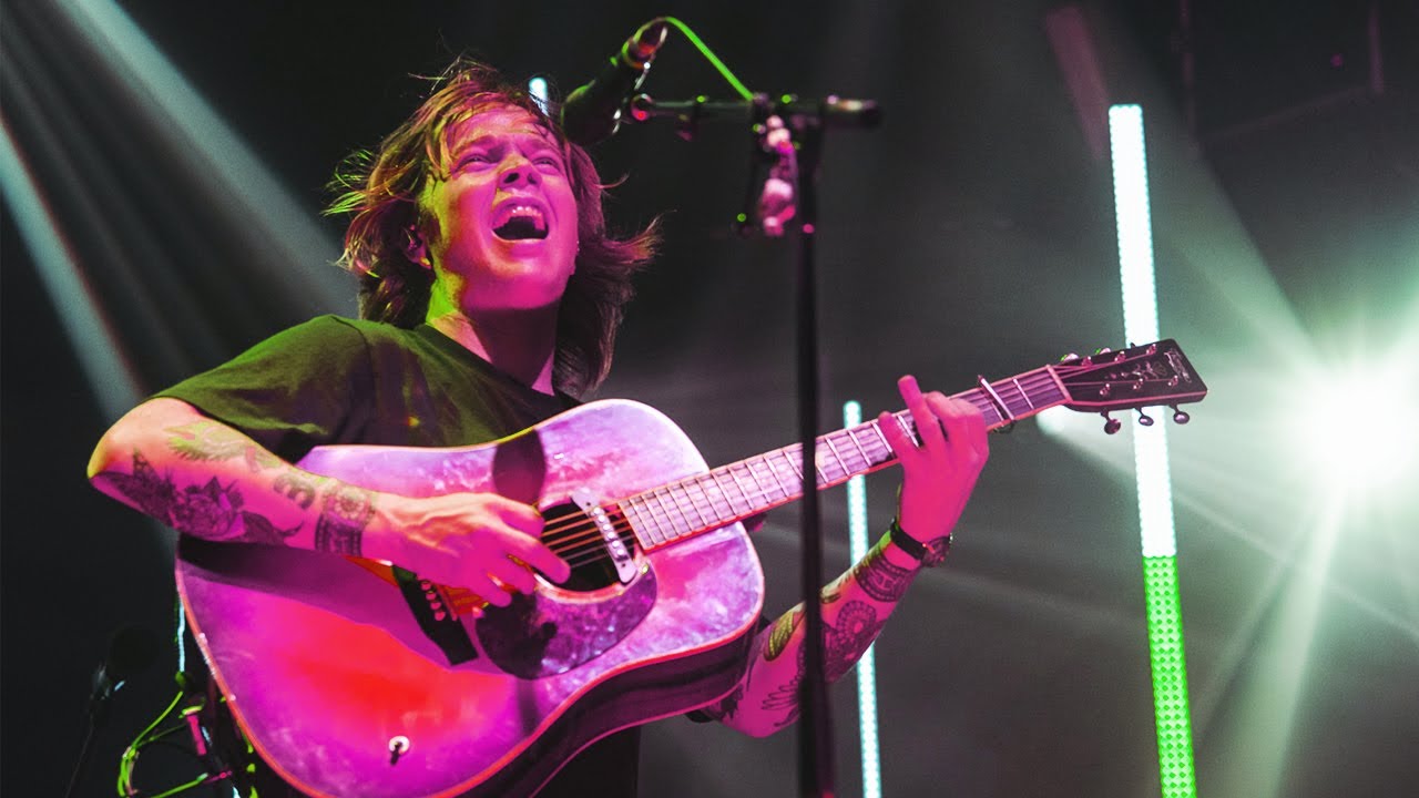 Billy Strings - "Red Daisy" & "Thirst Mutilator" Live at The Capitol Theatre | 2/5/2022 | Relix Billy Strings - "Red Daisy" & "Thirst Mutilator" Live at The Capitol Theatre | 2/5/2022 | Relix