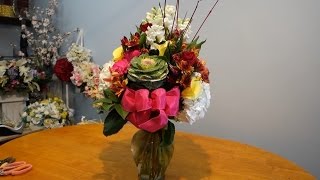 Do-it-yourself vase flower arrangement you can do at home. how to make
a tall wedding with hydrangeas and lilies:
https://youtu.be/z6s3bbfjivs ho...