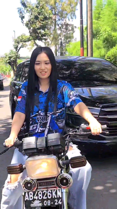 Yeyen vivia nyobain rx king cobra y-1 #yeyenvivia #rxking #yrki
