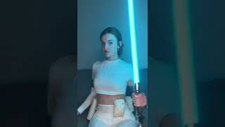 Entfessle Deinen Inneren Jedi Mit Dem Shoto-Lichtschwert Von Ahsoka Tano