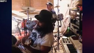 Jason Momoa Playing Red Hot Chili Peppers With Les Claypool (September 11, 2020)