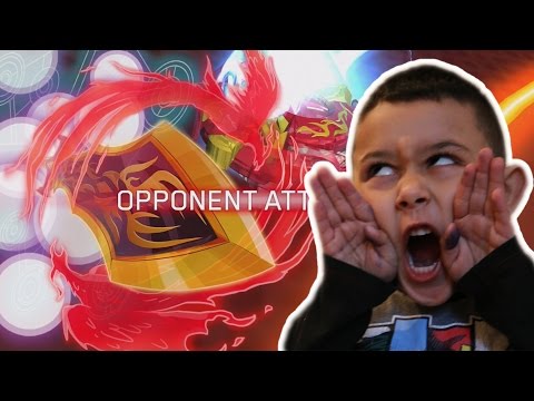 BEYBLADE BURST BATTLE | MR LT VS MINI ME | XCALIUS VS XCALIUS HASBRO (Beyblade Burst Game App)