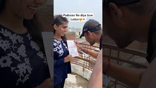 Padosan Ne Diya Love Letter