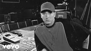 Eminem - Yellow Brick Road (Music Video)