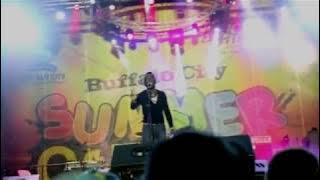 Nqontsonqa – Ndifun' uba yiNJa(Jipsy) live at the BCMM Summer Carnival in King William's Town 2016