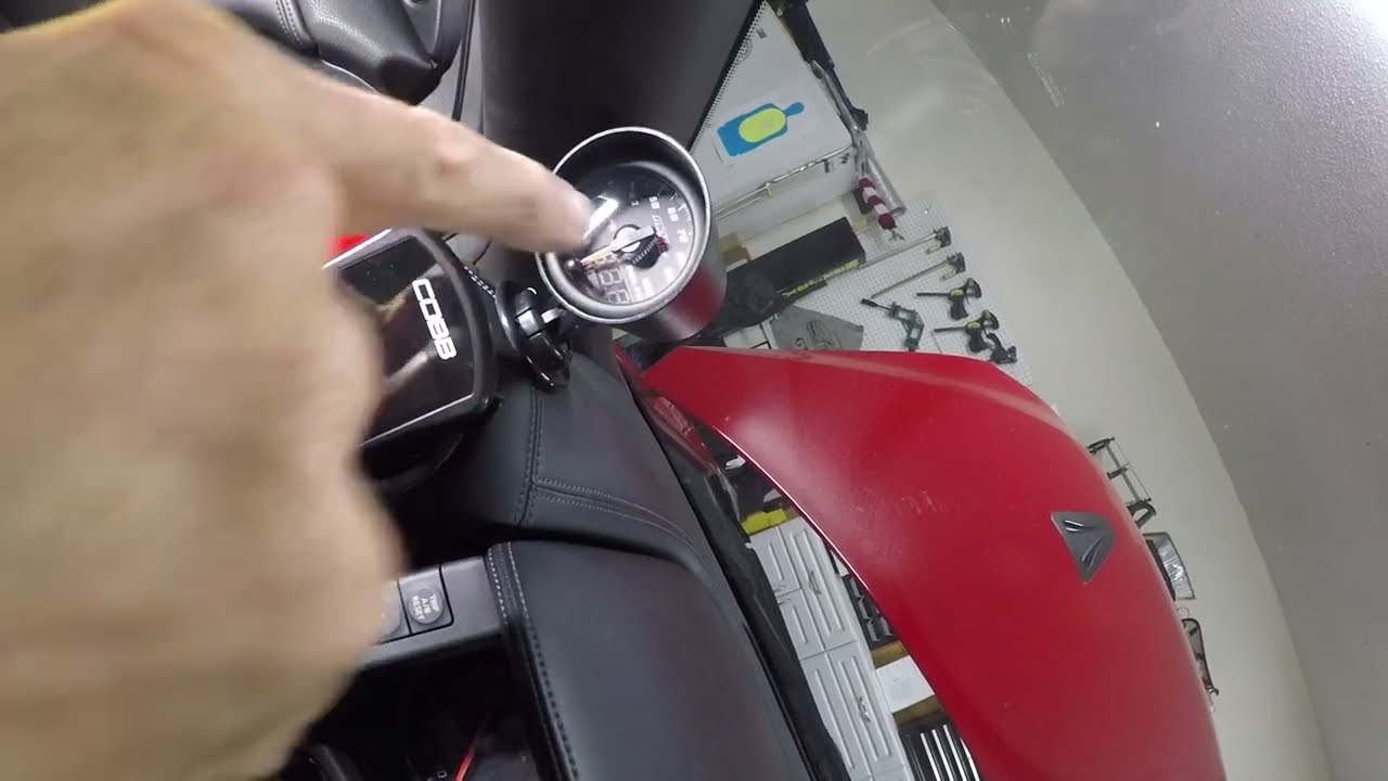 MaxTow Fuel Pressure Gauge Install On R35 GTR YouTube