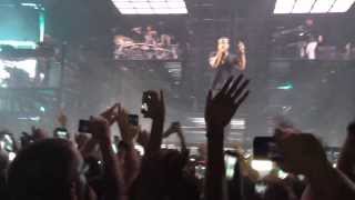Jay Z - Tom Ford (Live at Palais Omnisports de Paris-Bercy, Paris, October 17, 2013)