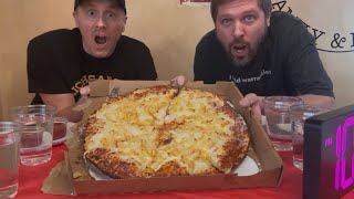 MICHIGANS BIGGEST DEEP DISH TEAM PIZZA CHALLENGE | MAN VS. FOOD