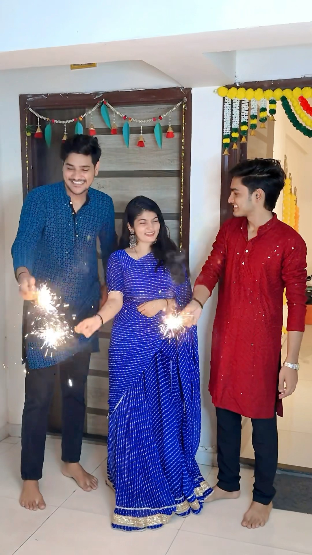 Diwali apno ke sath✨❤️|| Brother-sister love || tiyaa || shubham #diwalispecial #trending