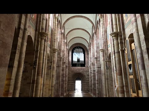 Pontifikalamt am Hochfest Fronleichnam im Dom zu Speyer