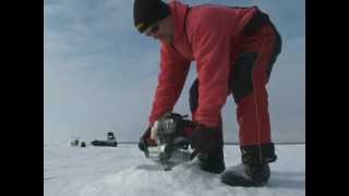 Ice Fishing Weed Walleye
