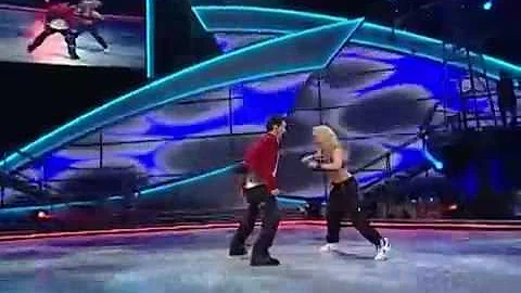 Tara-Jean Popowich & Everett Smith - House routine...