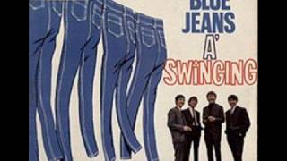 Video thumbnail of "The Swinging Blue Jeans - Good Golly Miss Molly"