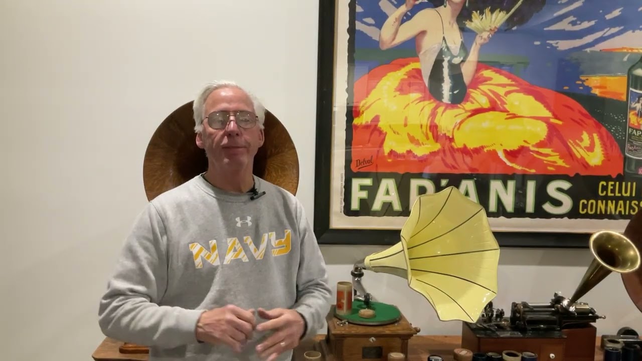 2725.  Some old Hawaiian music on the Opera. ￼