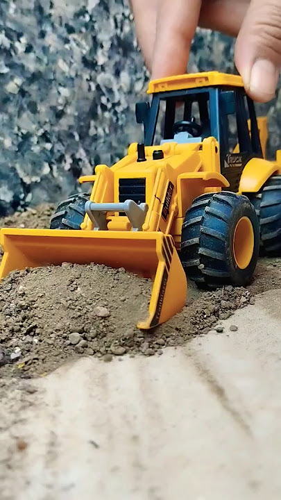 JCB in Action | Bulldozer loading soil into a TATA Truck | Excavator scale model miniature #machine