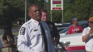 Chief Jennings with Charlotte police address deadly shooting