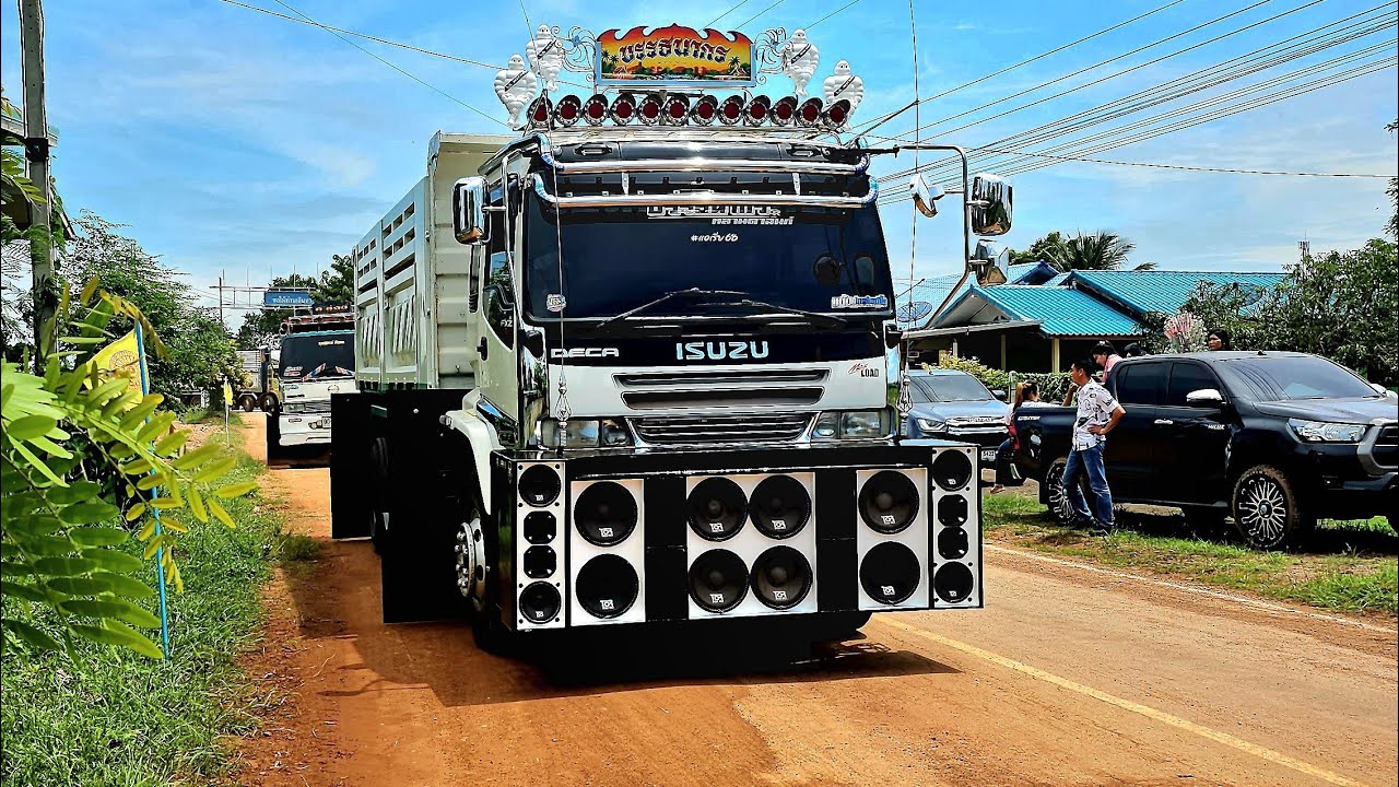 ได้บุญกันถ้วนหน้าครับสายบุญ งานบุญที่อำเถอจักราช