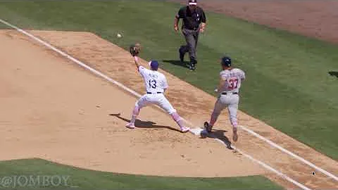 Cody Bellinger throws out Stephen Strasburg at Fir...