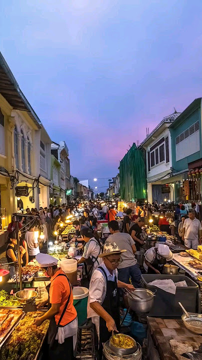 Things To Do in Phuket (Under $20): Phuket Night Markets 🛍