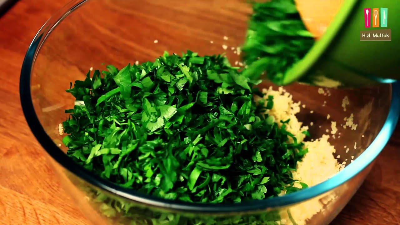 Narlı Bulgur Salatası Tarifi Narlı Bulgur Salatası Tarifi