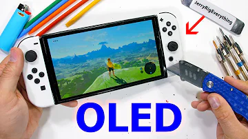 Je displej Nintendo Switch OLED skleněný?