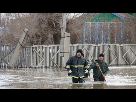 Штормовое предупреждение и угроза паводков в Казахстане. Погода в СНГ