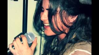 Video thumbnail of "diamonds cover by Hannah Edery"