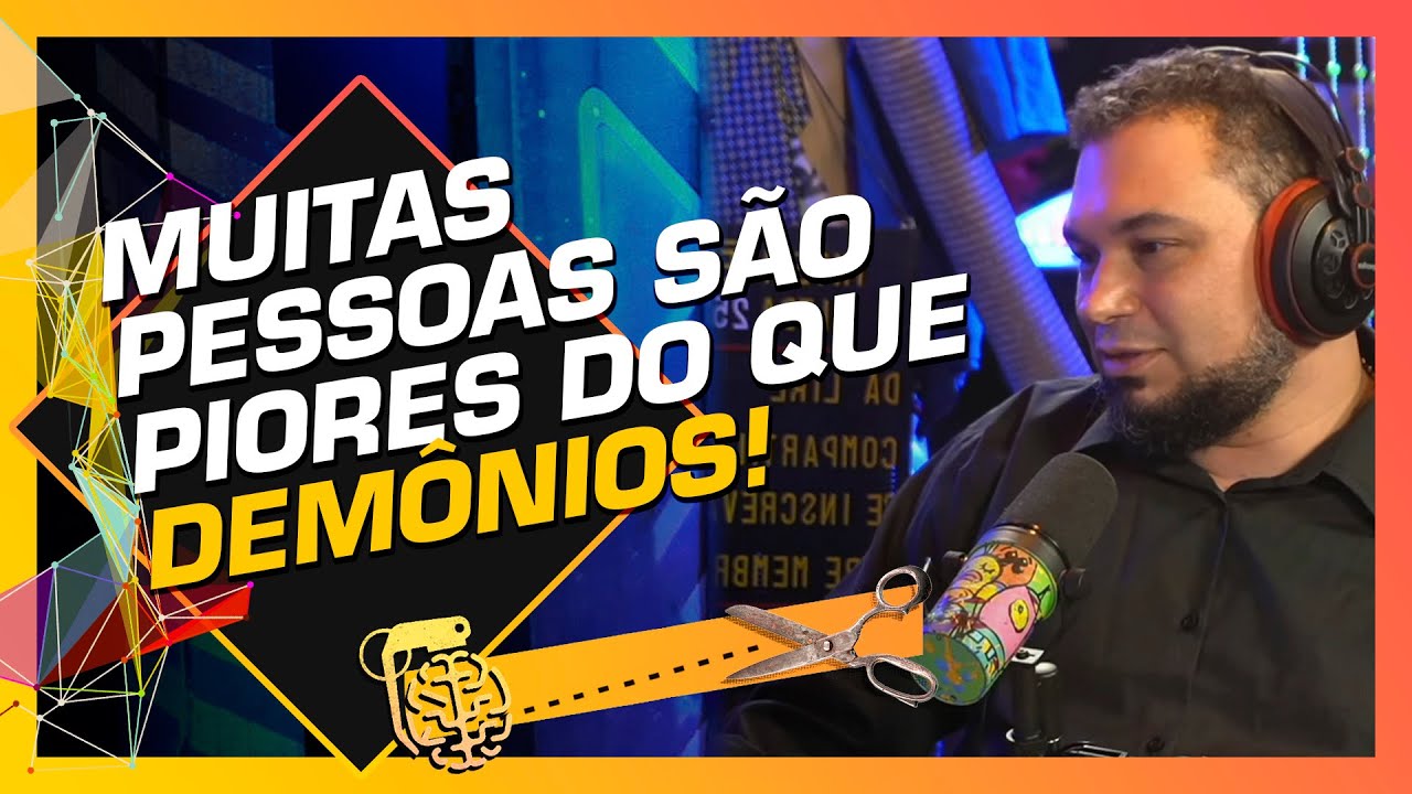 A UMBANDA EVANGELIZA DEMÔNIOS - MASTRAL E DEL DEBBIO | Cortes do Inteligência Ltda.