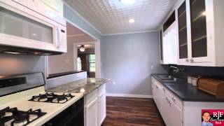 1023 Victoria St video tour