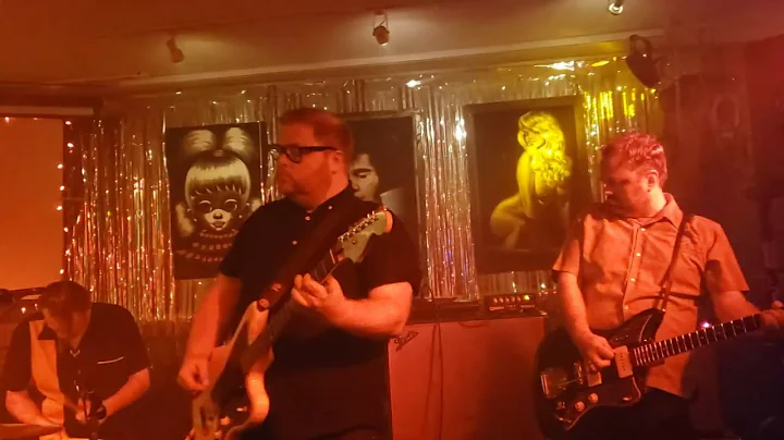 Tremolo Beer Gut w/Erik Foster