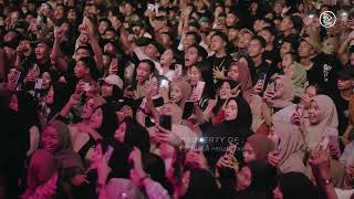 Aftershine -Aku ikhlas (Live at UNHASY Jombang)