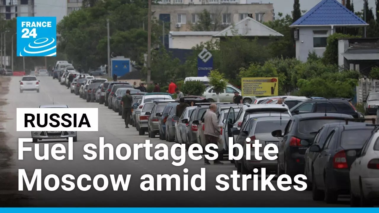 Moscow starts feeling bite of fuel shortages as Ukraine ramps up attacks • FRANCE 24 English