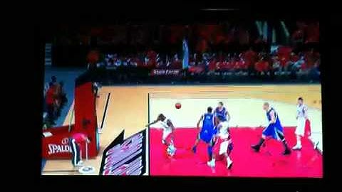 NBA 2K12 Harrison Barnes Free-Throw Line Dunk