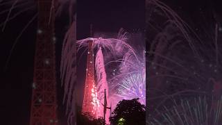 🇫🇷 Fireworks at the Eiffel Tower on Bastille Day#paris #france #париж #fireworks #франция