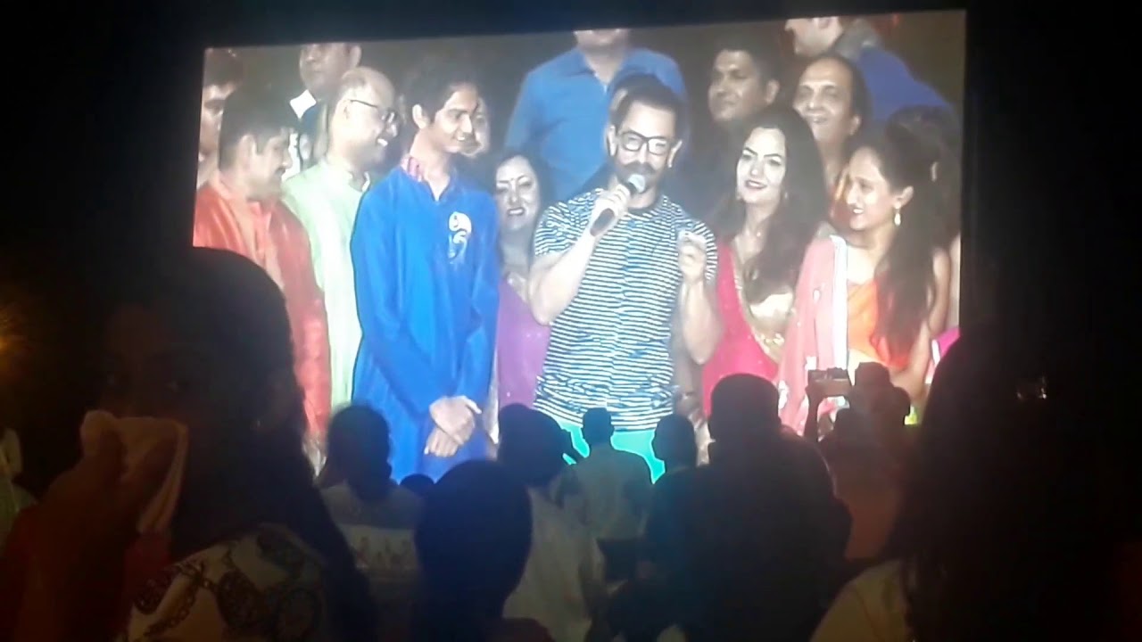 AmirKhan in Vadodara Navratri Festival