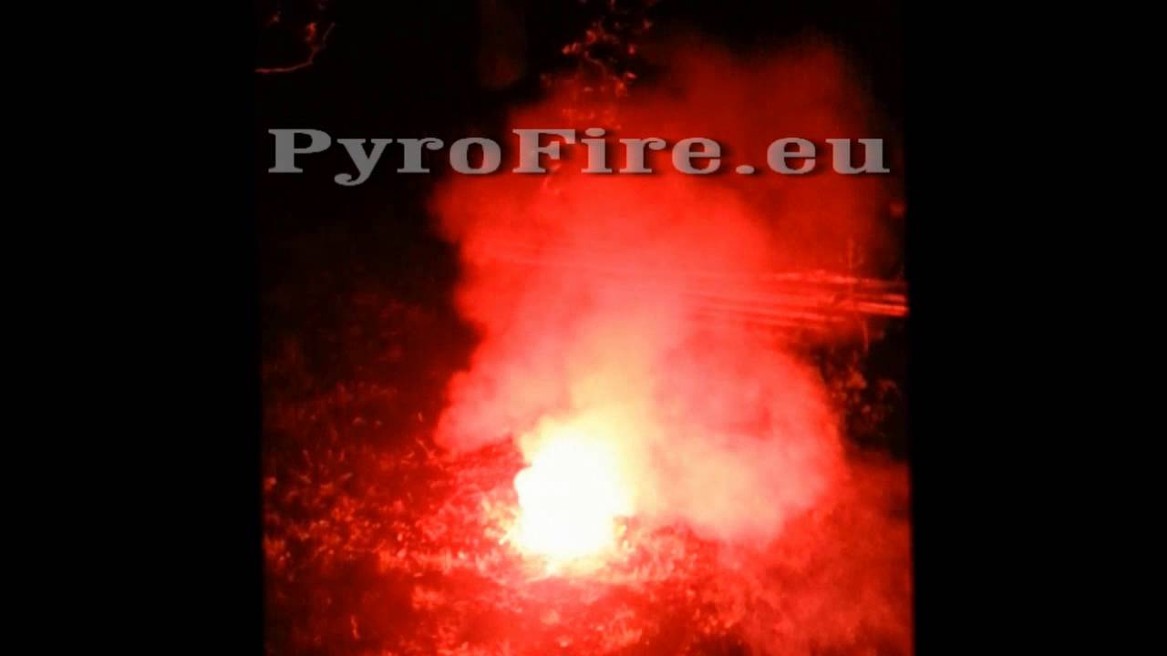 Red firework star by PyroFire.eu