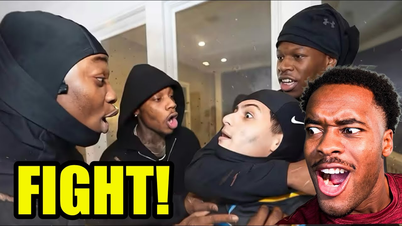 Роналду из команды Stable забирает трофей Ray Streamer Award... *ВОЙНА*