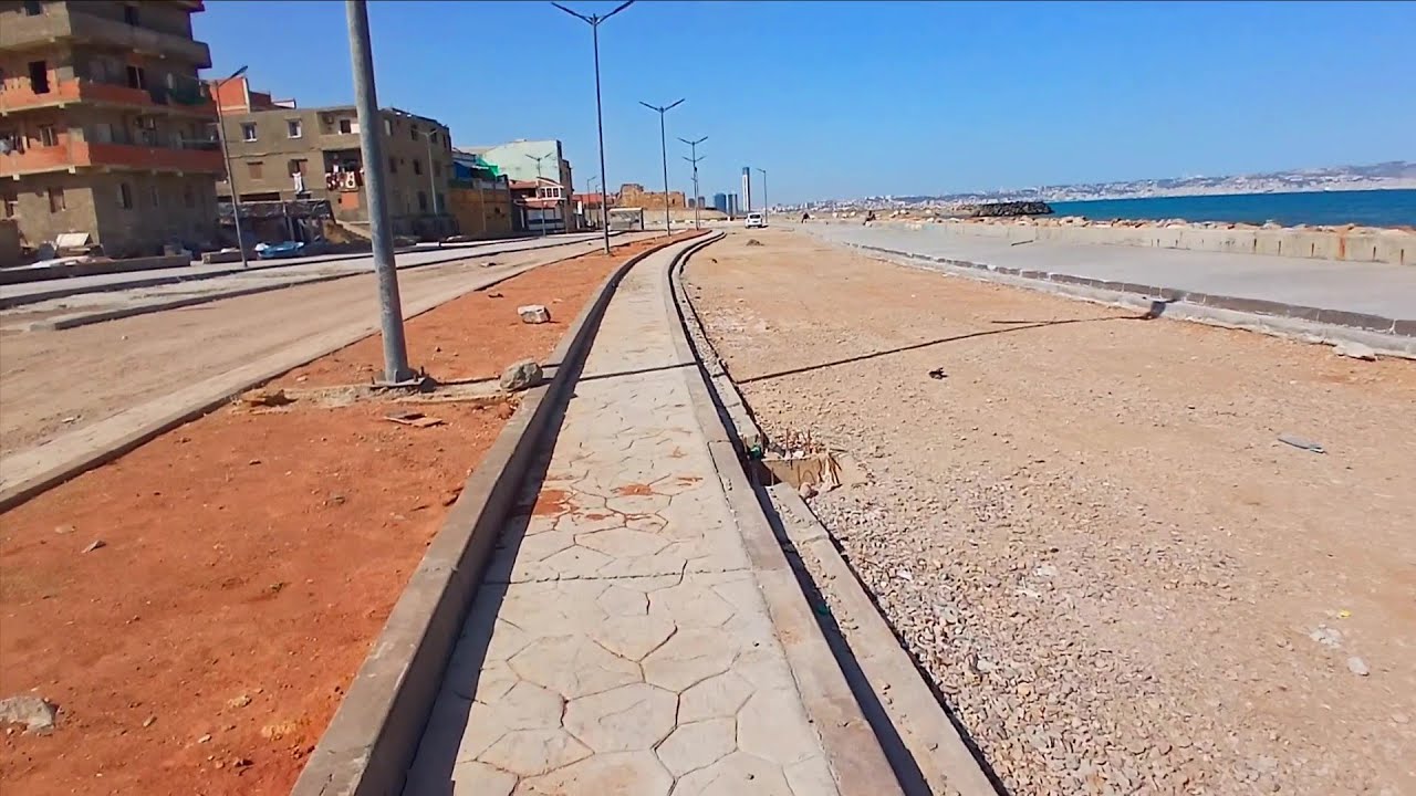 تابعو آخر أشغال التهيئة الساحلية على مستوى برج الكيفان و الضفة الخضراء NEW ARR BEK VERTE RIVE